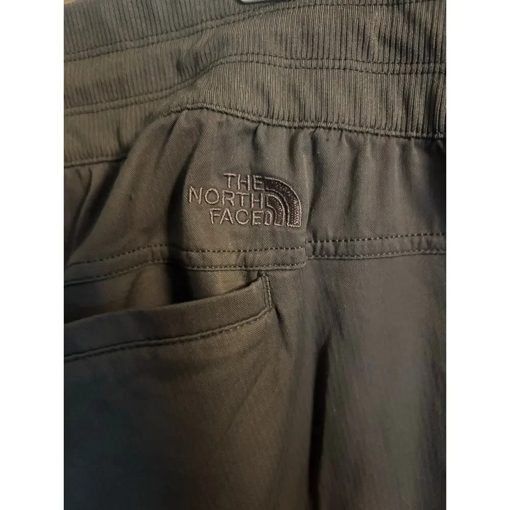 Women’s xxxl dark gray North Face lightweight pants with - Picture 3 of 4